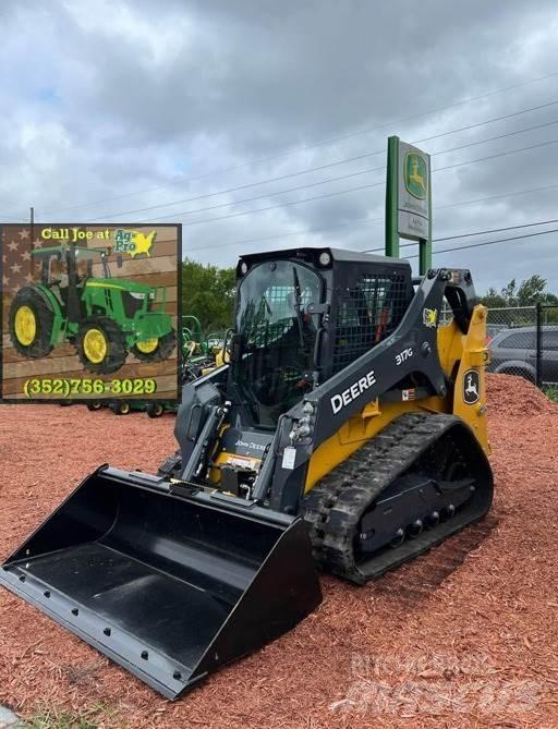 John Deere 317G 미니 로더