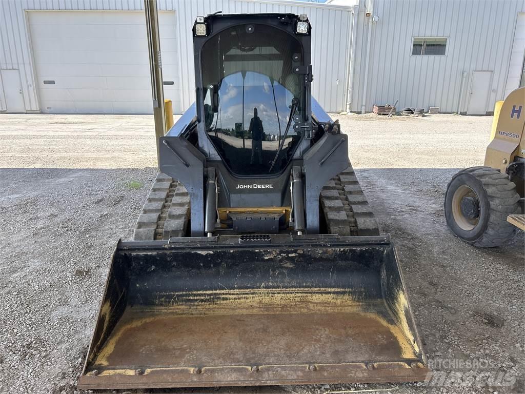 John Deere 323D 미니 로더