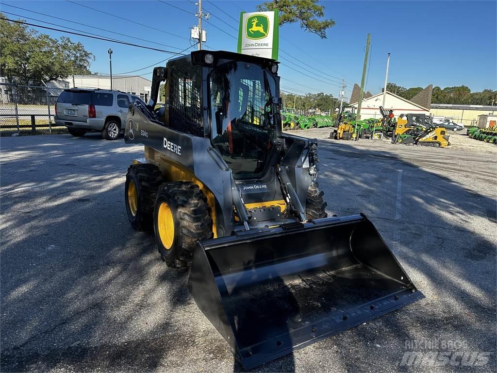 John Deere 324G  스키드로더