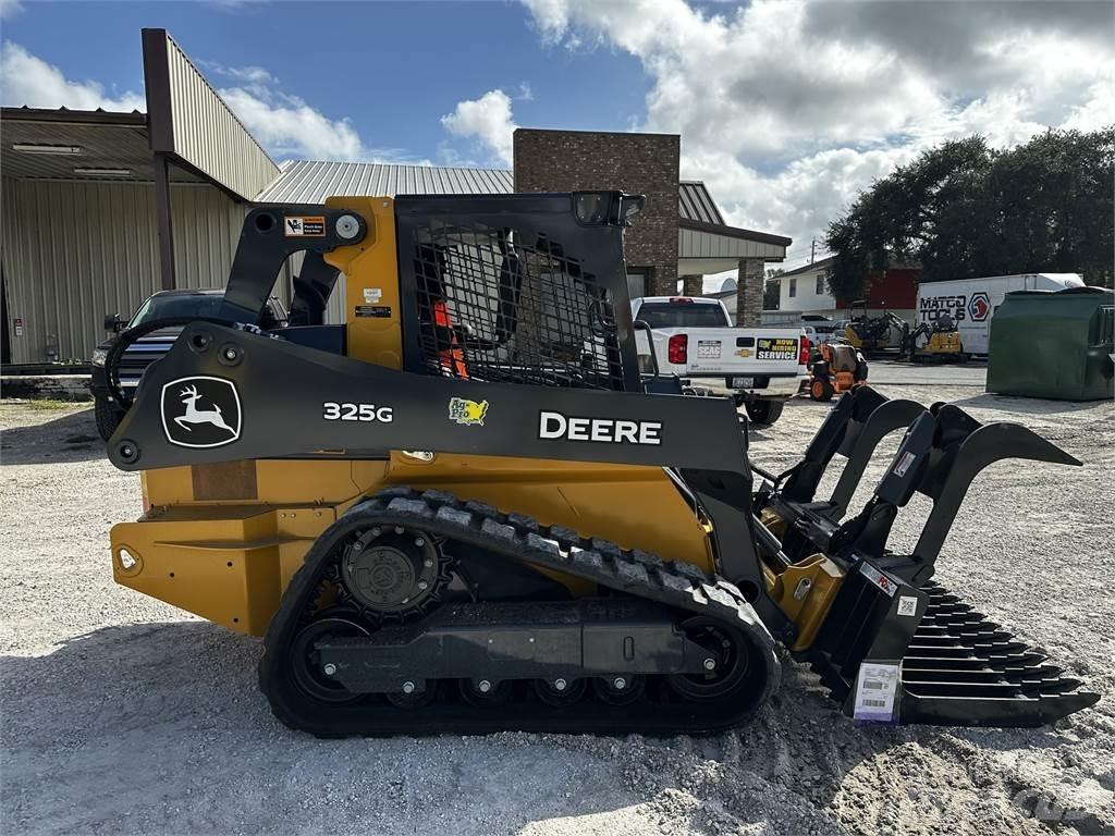 John Deere 325G 미니 로더
