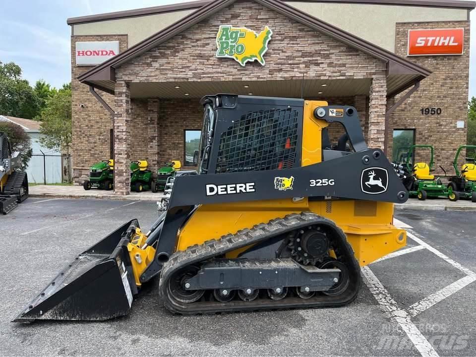 John Deere 325G 미니 로더