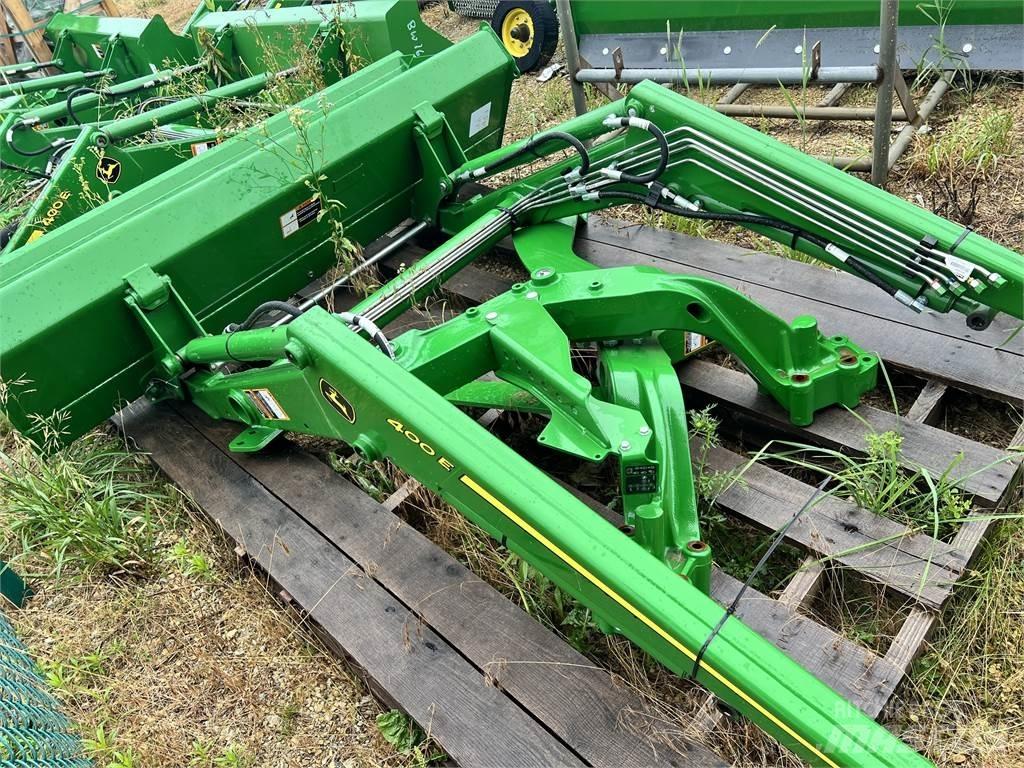 John Deere 400E 트랙터