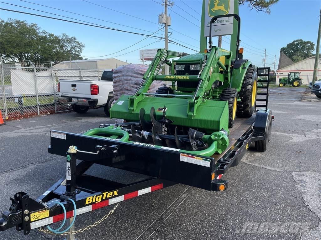 John Deere 4044M 트랙터