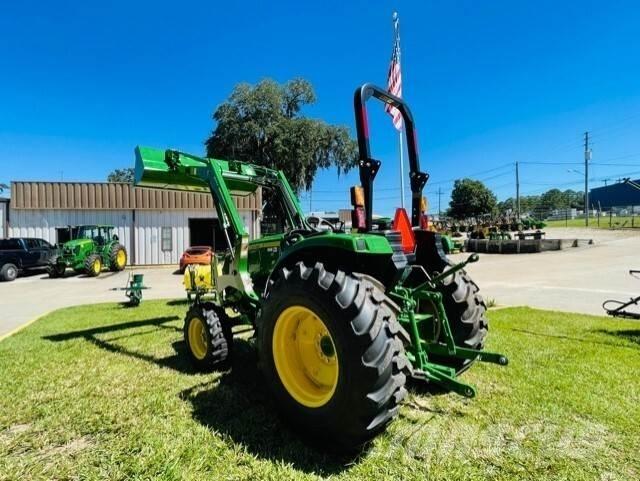 John Deere 4044M 트랙터