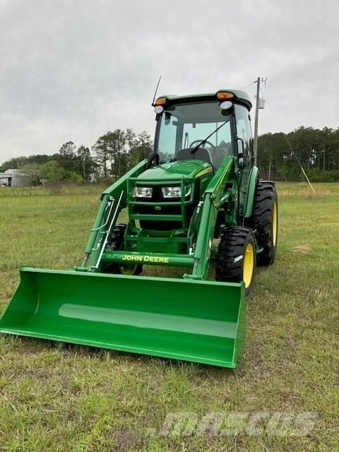 John Deere 4044R 트랙터