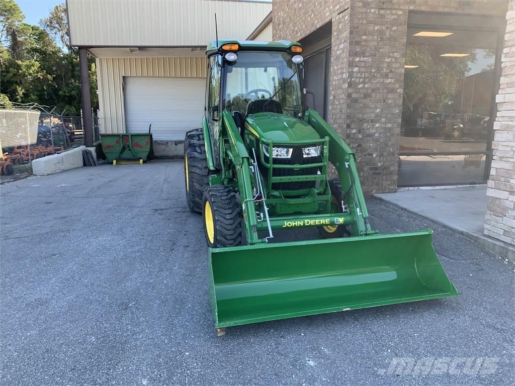 John Deere 4052R 트랙터