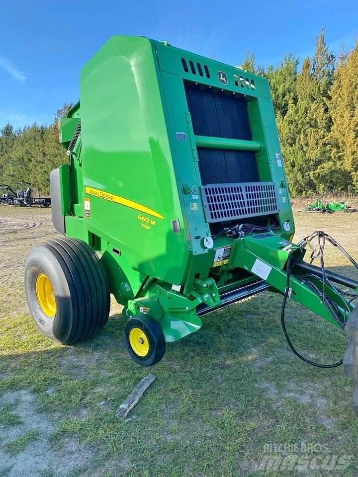 John Deere 460M 원형 곤포기