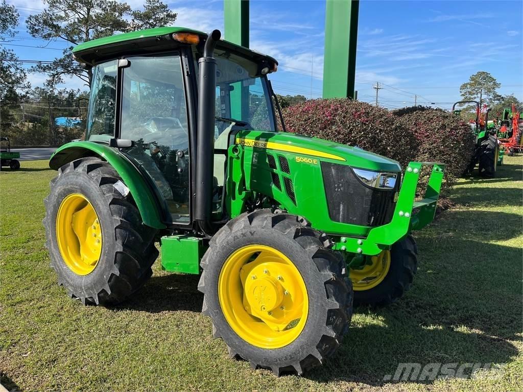 John Deere 5060E 트랙터