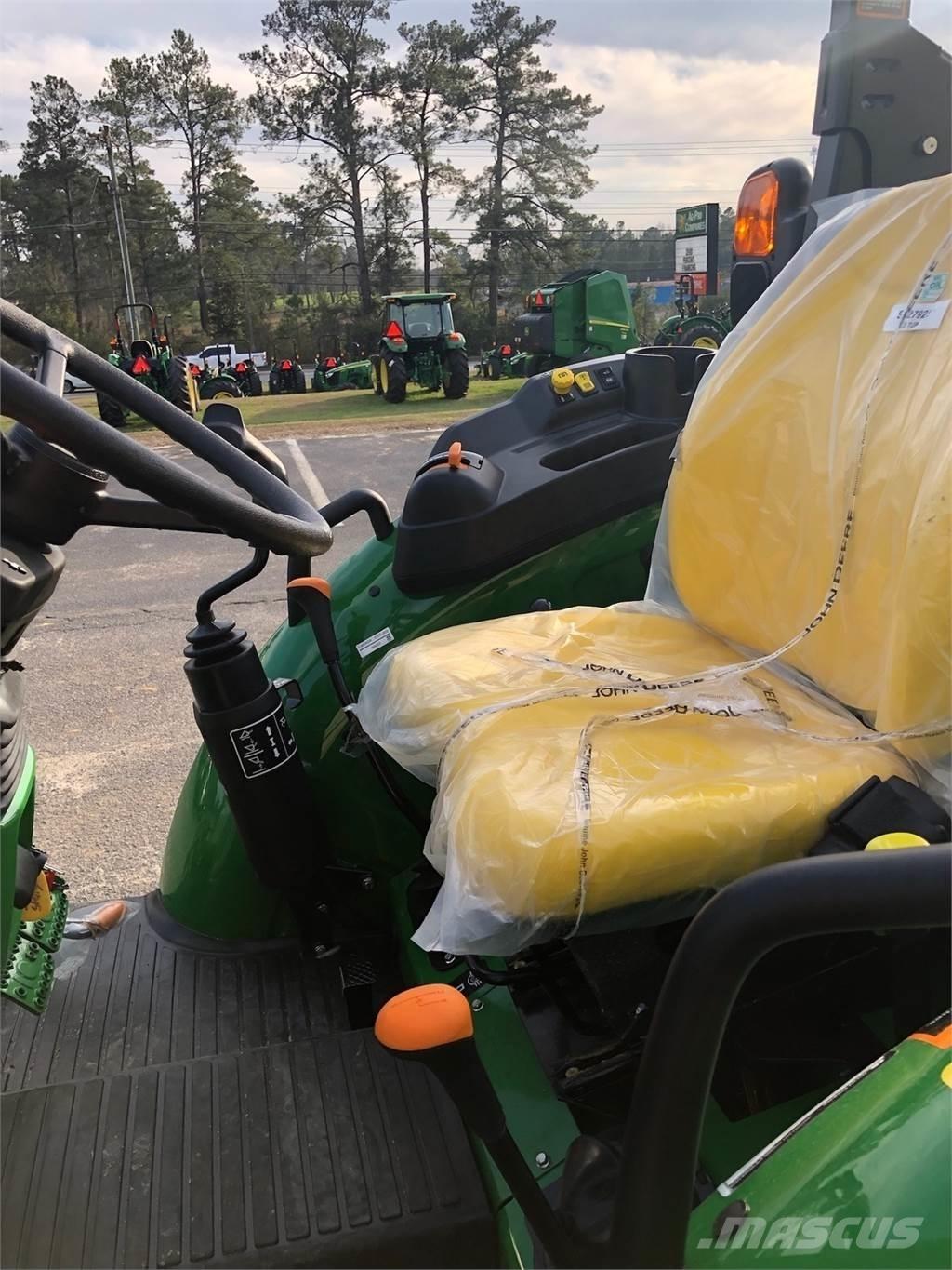 John Deere 5067E 트랙터