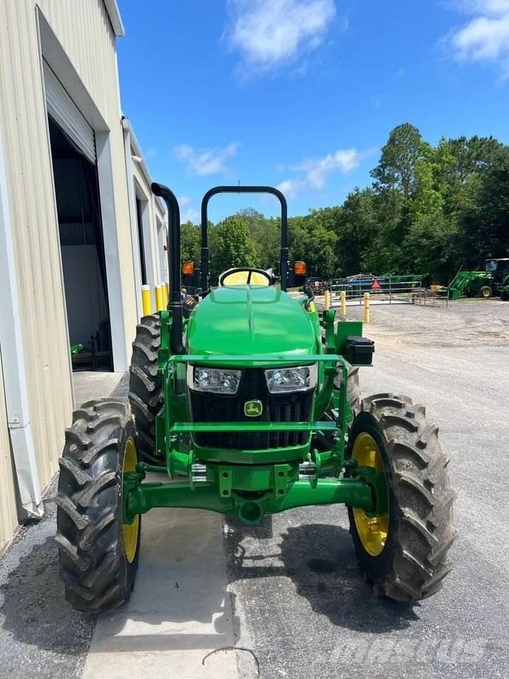 John Deere 5067E 트랙터
