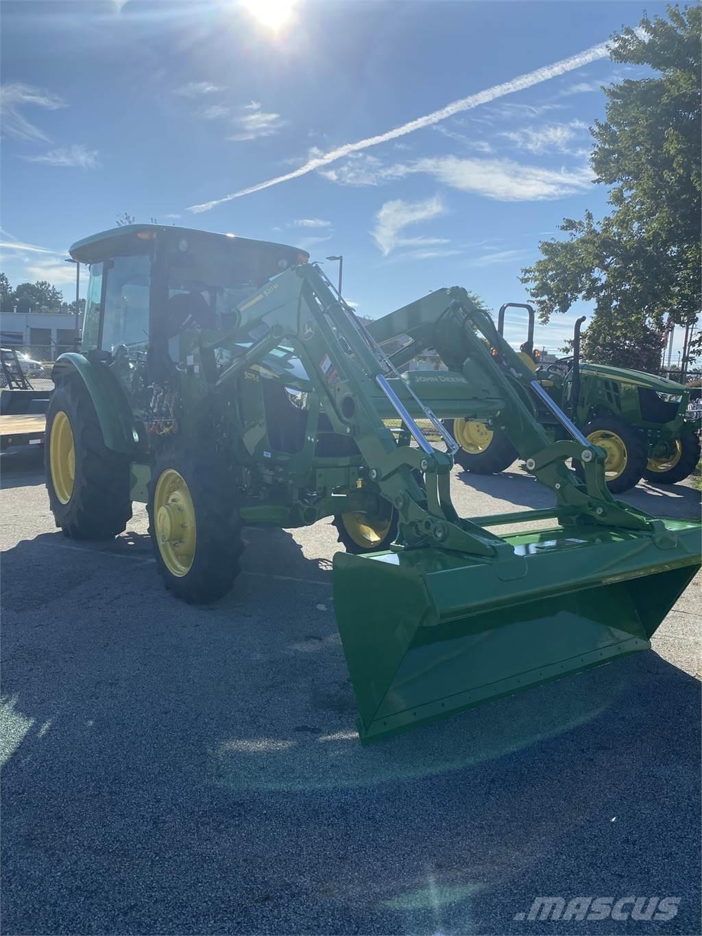 John Deere 5075E 트랙터