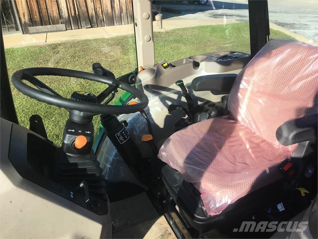 John Deere 5075E 트랙터