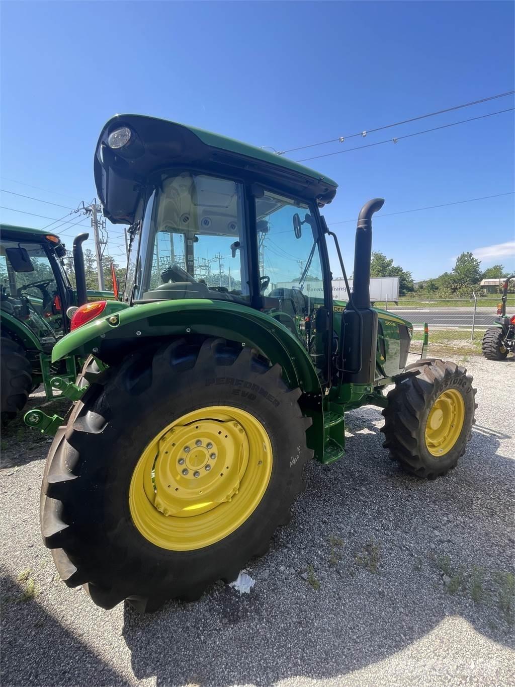 John Deere 5105M 트랙터