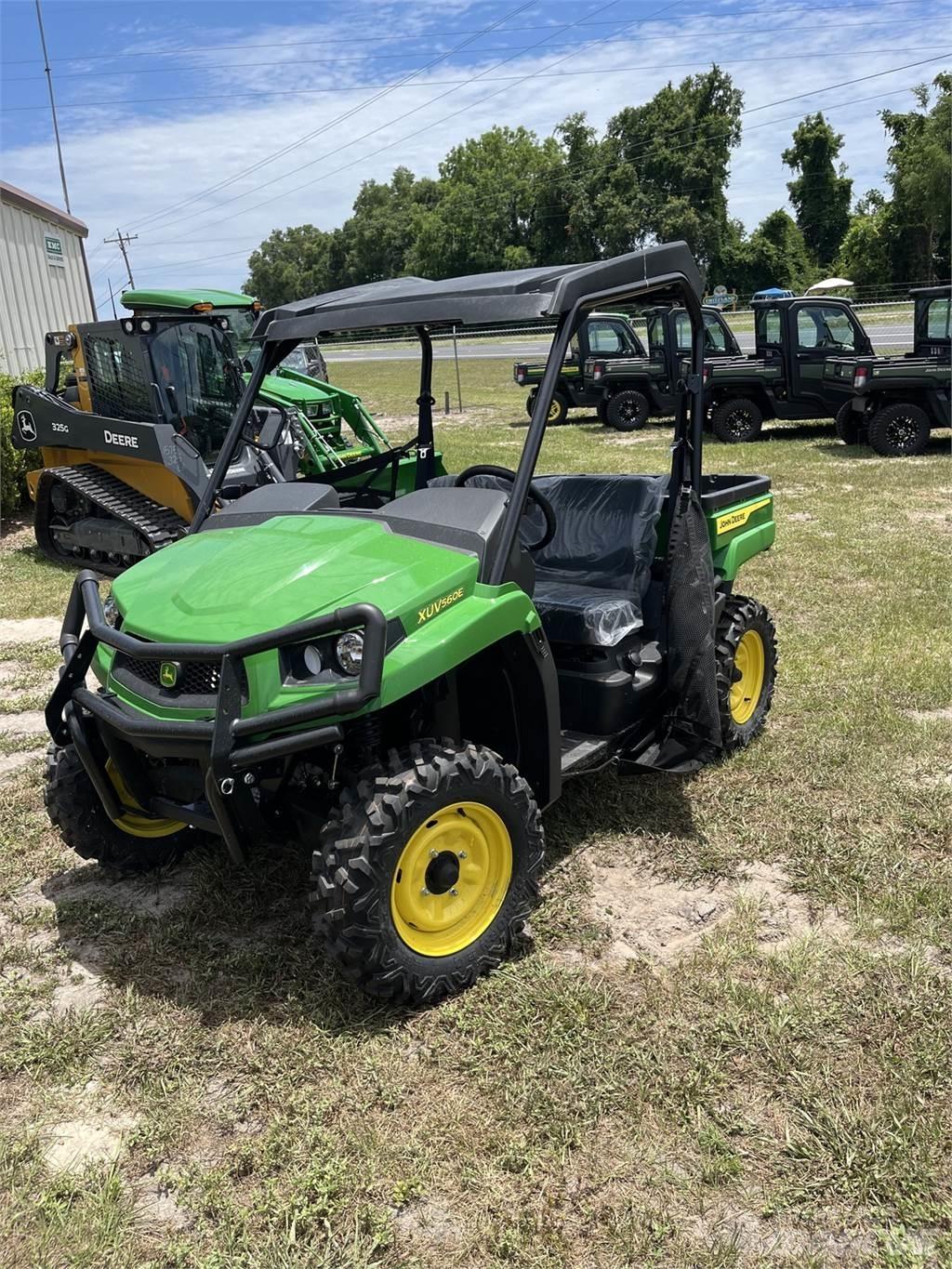 John Deere 560E 다목적 장비