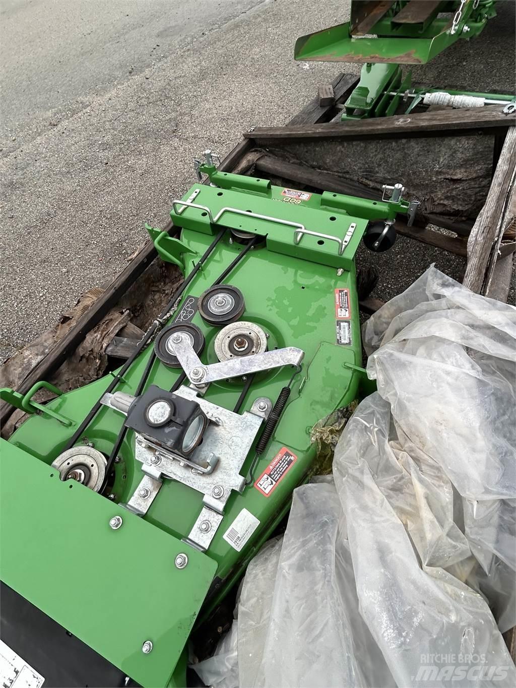 John Deere 60D 제초기