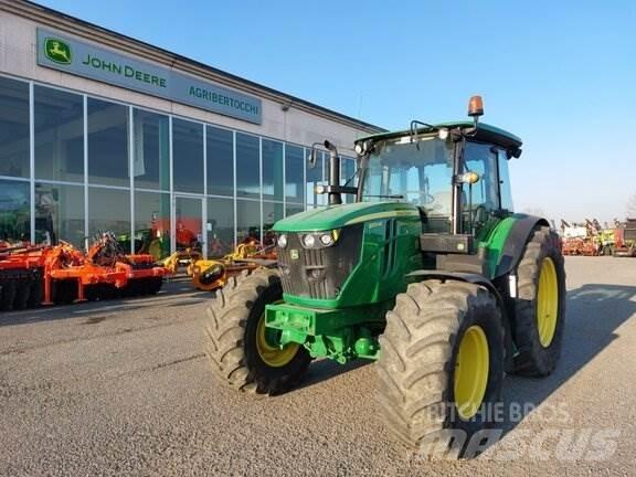 John Deere 6105M 트랙터