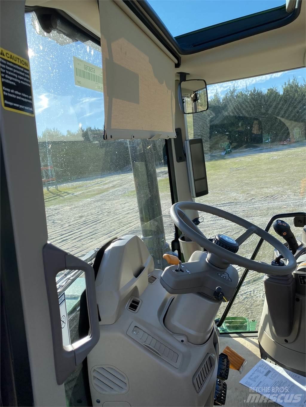John Deere 6155M 트랙터