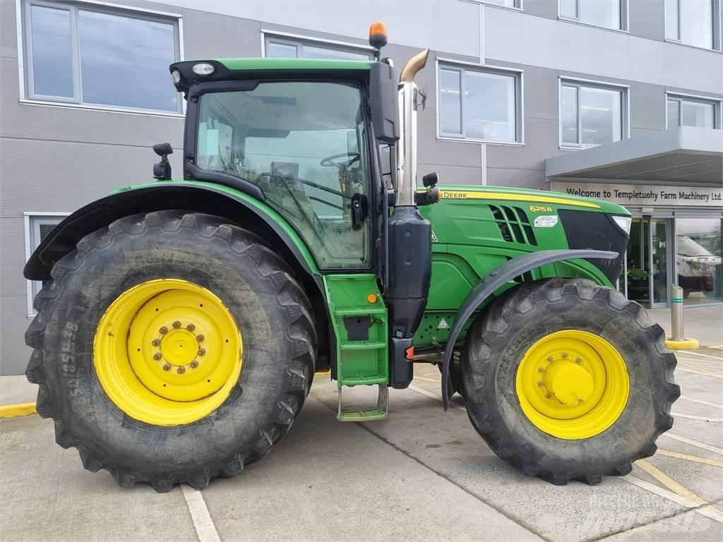 John Deere 6215R 트랙터