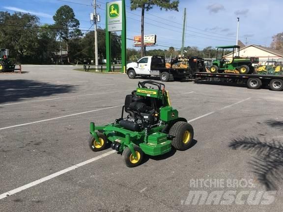 John Deere 648R 탑승형 잔디깎기
