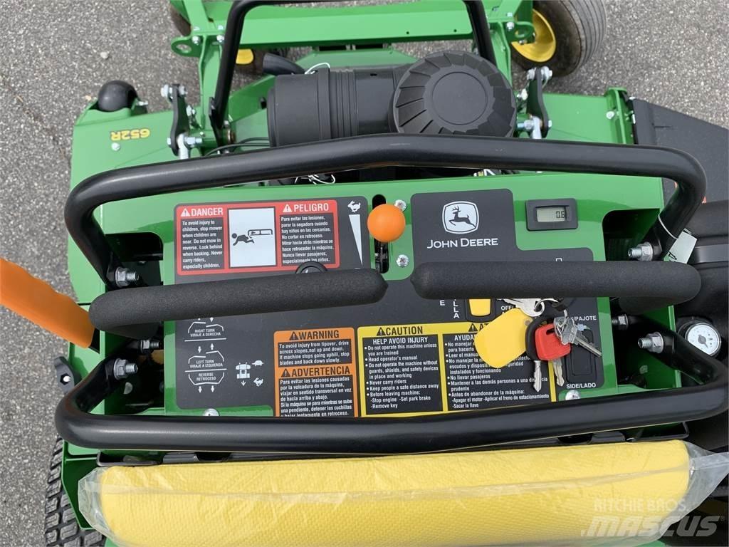 John Deere 652R 탑승형 잔디깎기