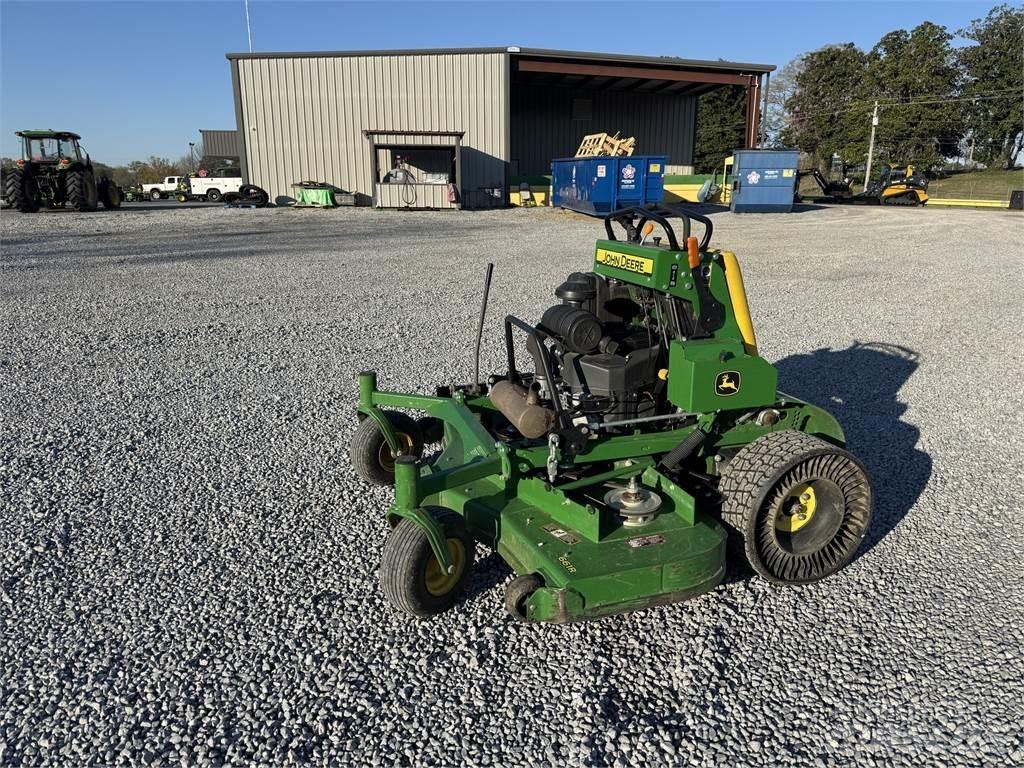 John Deere 661R 탑승형 잔디깎기