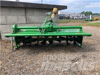 John Deere 665 파워 하로우 및 로토틸러(회전 경운기)
