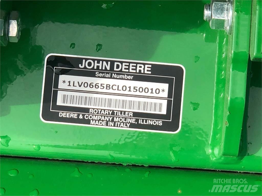 John Deere 665 파워 하로우 및 로토틸러(회전 경운기)