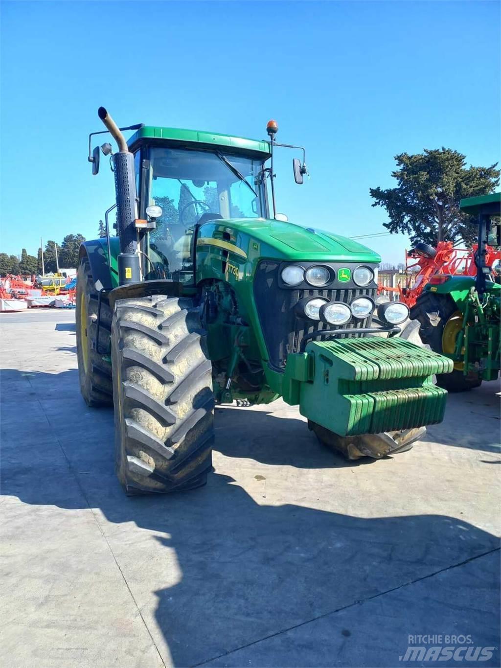 John Deere 7820 트랙터