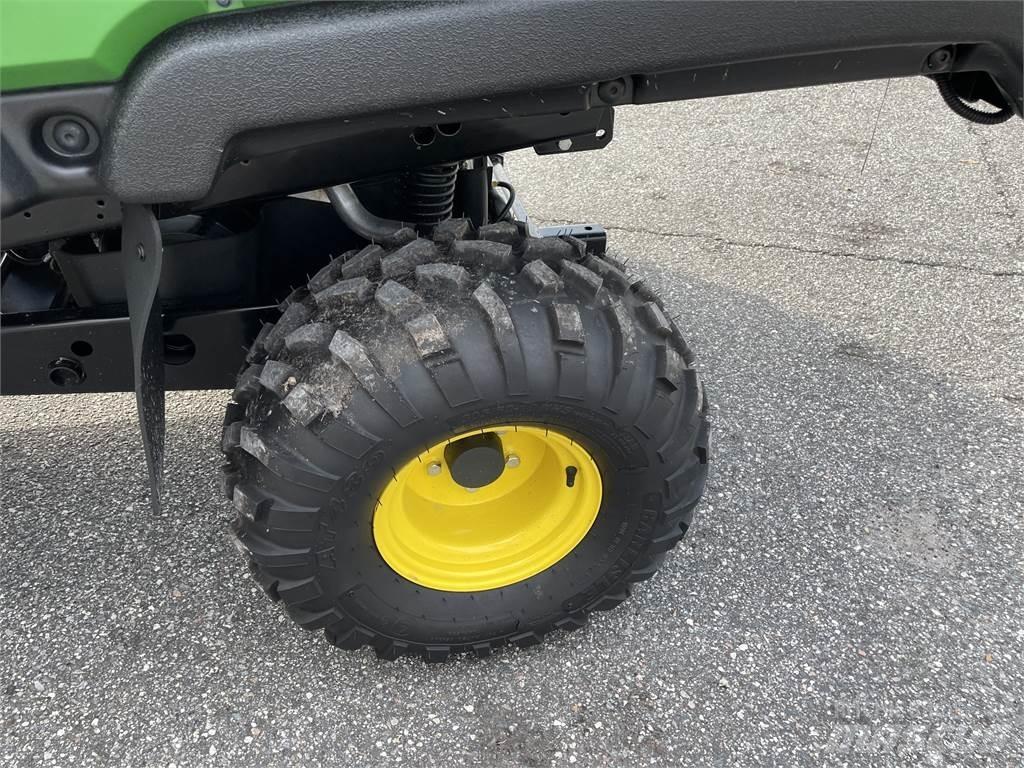 John Deere 815E 다목적 장비