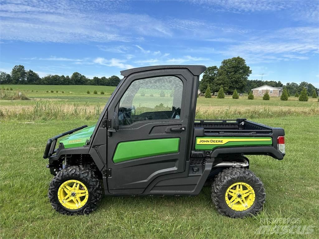 John Deere 835M 다목적 장비
