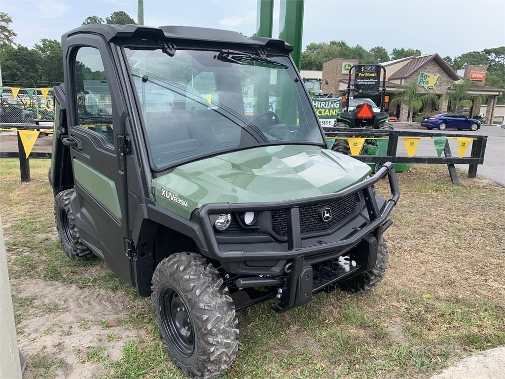 John Deere 835M 다목적 장비