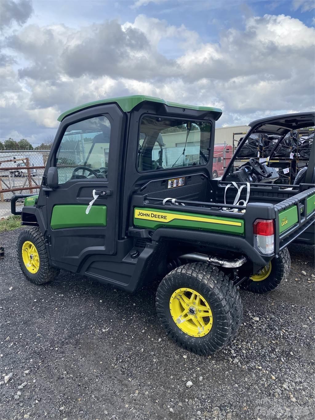 John Deere 835R 다목적 장비