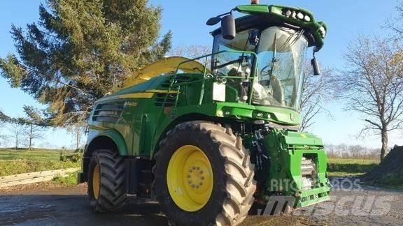 John Deere 8400 목초 수확기