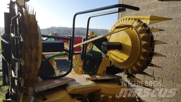 John Deere 8400 목초 수확기