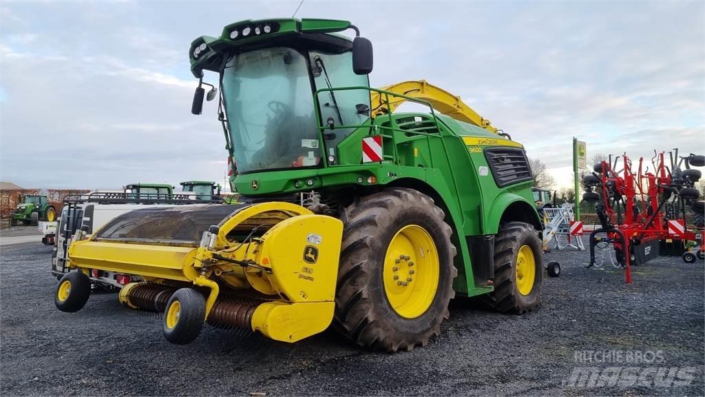 John Deere 9600 목초 수확기