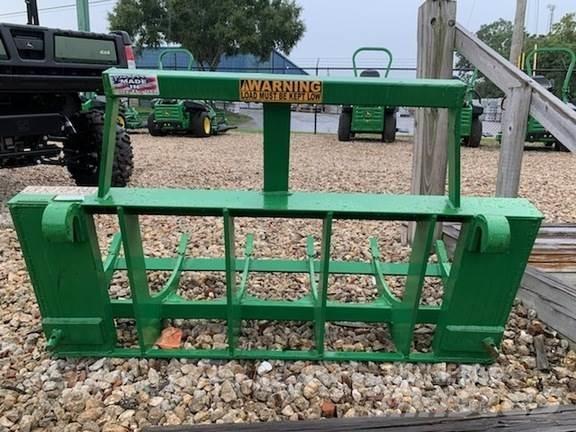 John Deere CR50 집게