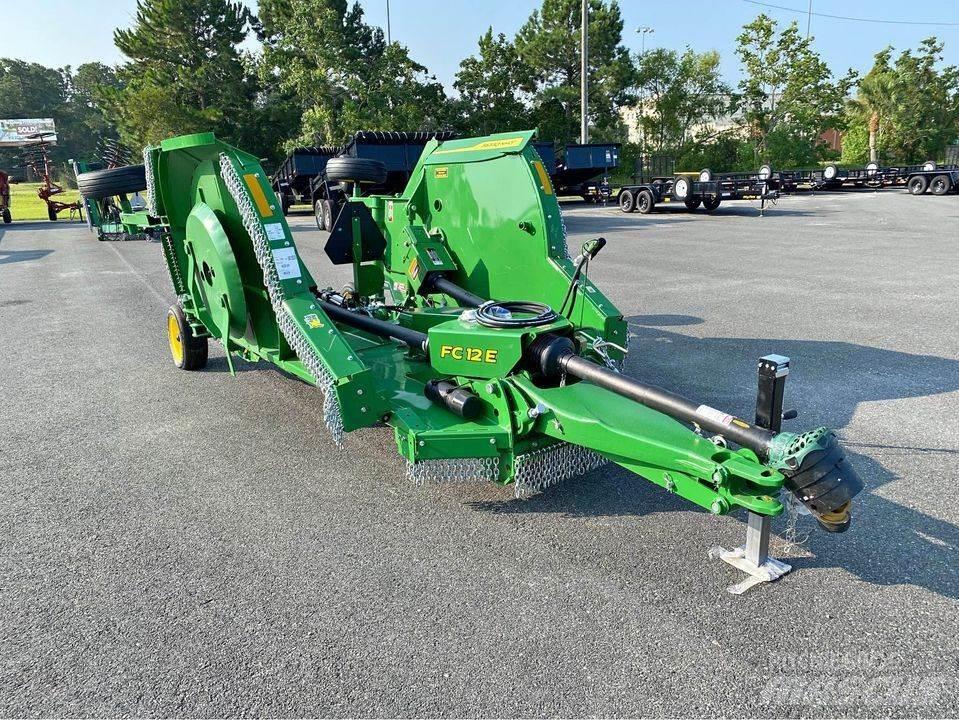 John Deere FC15E 베일 분쇄기, 절단기 및 언롤러