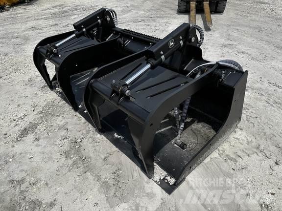 John Deere GS78B 집게