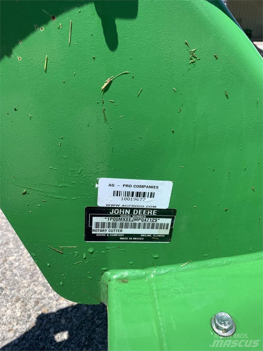 John Deere MX8 베일 분쇄기, 절단기 및 언롤러