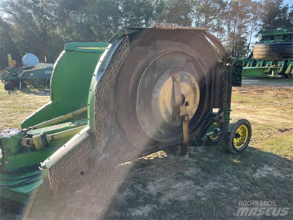 John Deere R15 베일 분쇄기, 절단기 및 언롤러