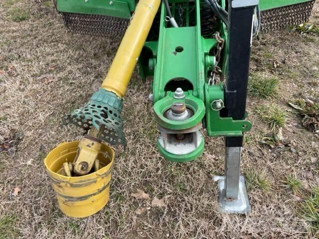 John Deere R20 베일 분쇄기, 절단기 및 언롤러