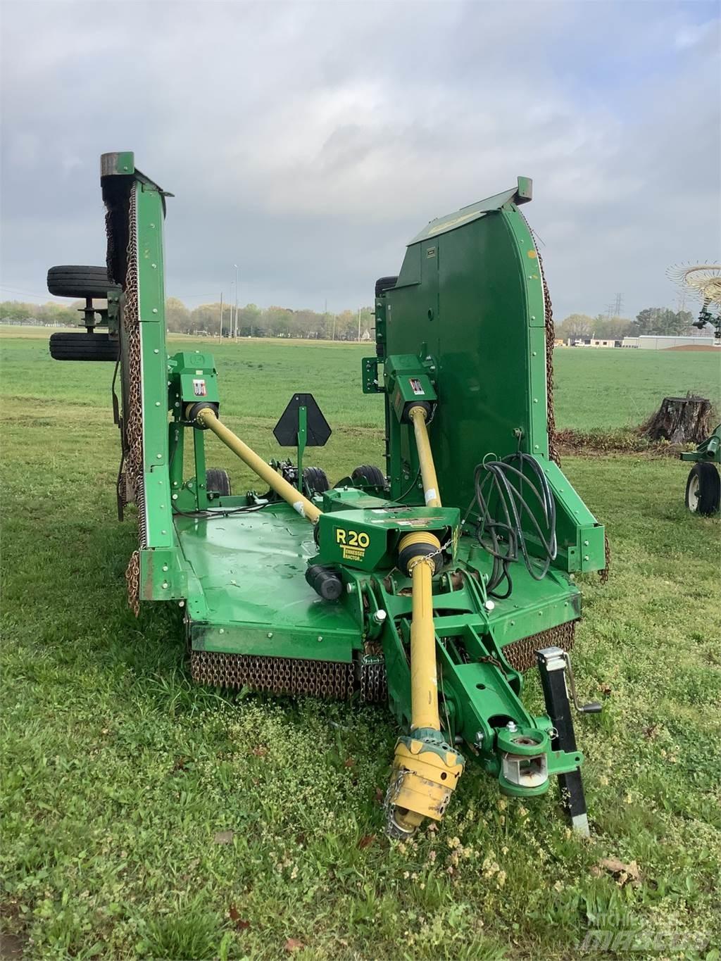 John Deere R20 베일 분쇄기, 절단기 및 언롤러