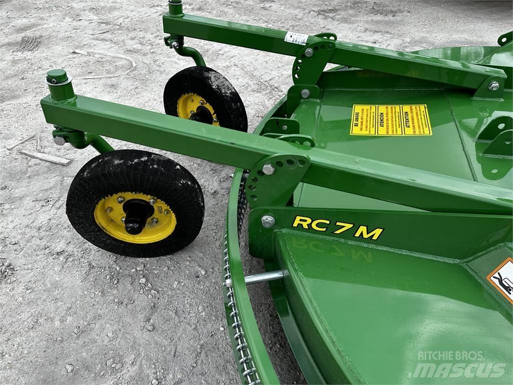 John Deere RC7M 베일 분쇄기, 절단기 및 언롤러