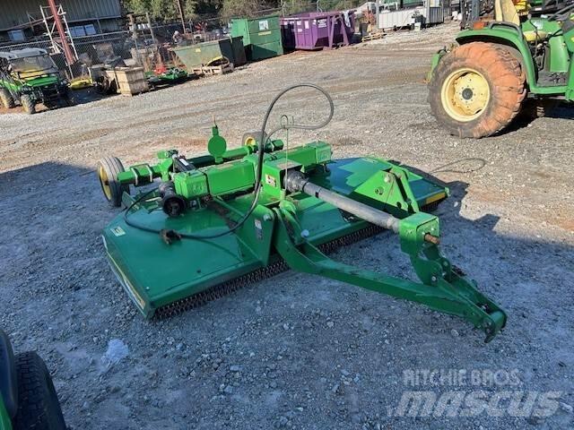 John Deere RC8M 베일 분쇄기, 절단기 및 언롤러
