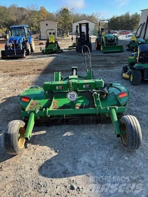 John Deere RC8M 베일 분쇄기, 절단기 및 언롤러