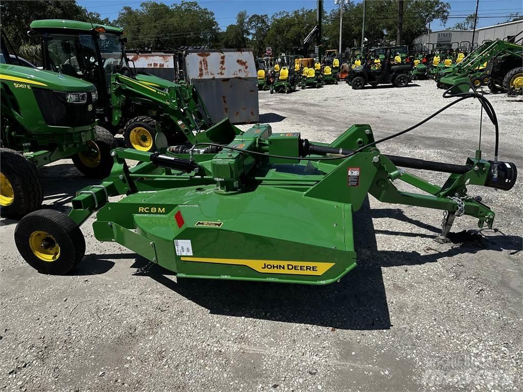 John Deere RC8M 베일 분쇄기, 절단기 및 언롤러