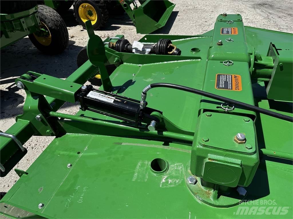 John Deere RC8M 베일 분쇄기, 절단기 및 언롤러