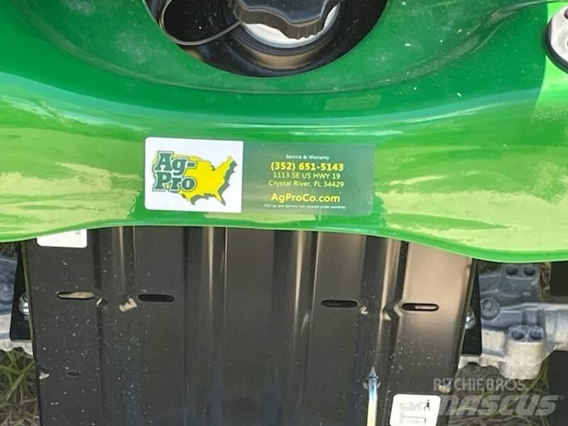 John Deere S100 탑승형 잔디깎기