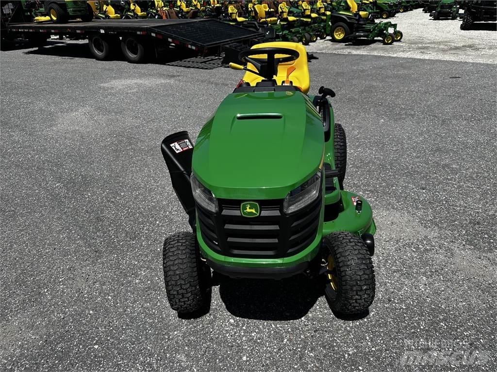 John Deere S100 탑승형 잔디깎기