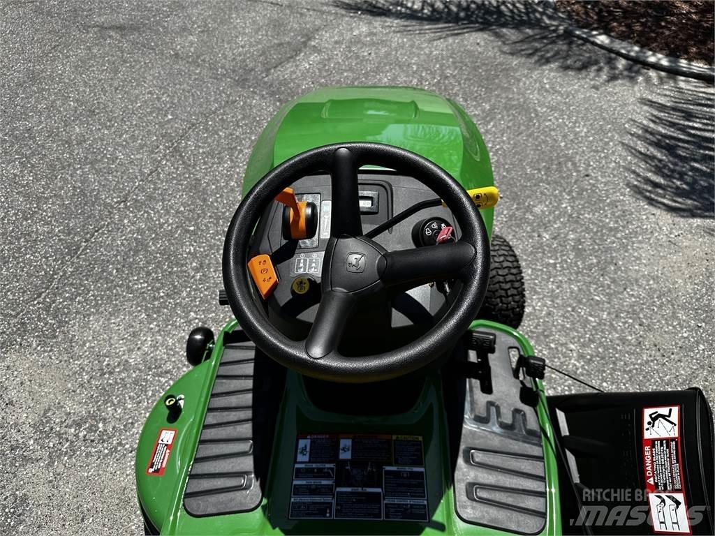 John Deere S100 탑승형 잔디깎기